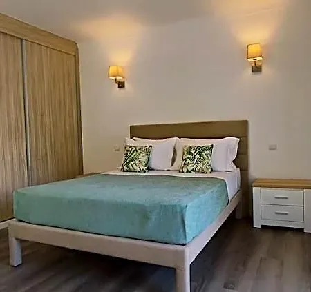 מלון Vivenda De 6 Quartos Com Piscina Privada 5*